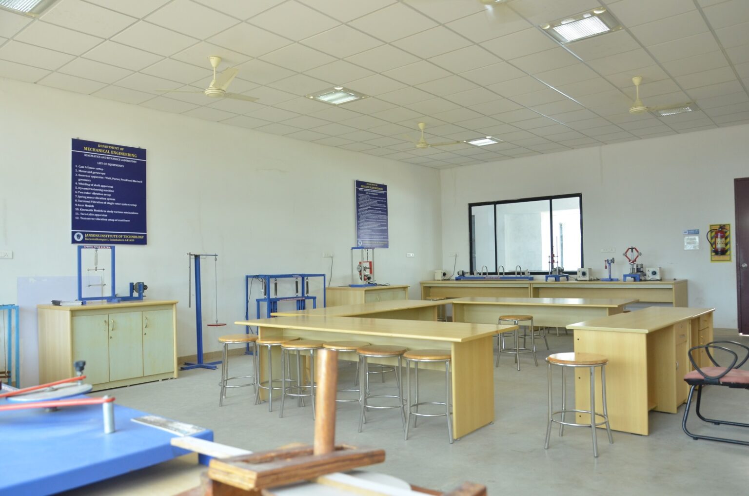 Kinematics and Dynamics Laboratory Jansons Institute of Technology